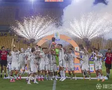 LOL入口平台-赛地聚焦——足总杯今晨热度飙升，罗马状态回暖，气氛紧张，球探报告显示潜力的简单介绍